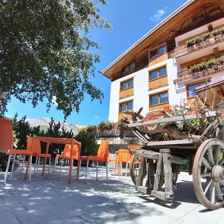 Отель Bernina 3*