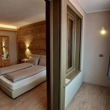 Ξενοδοχείο Bernina 3*